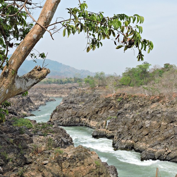 Et kig til floden, Si Phan Don, Laos