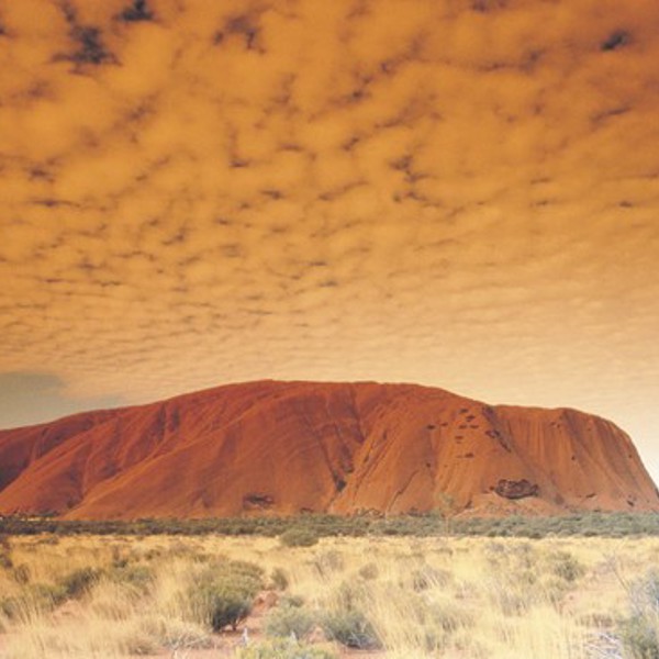 Rødlige farver ved Ulruru, Australien