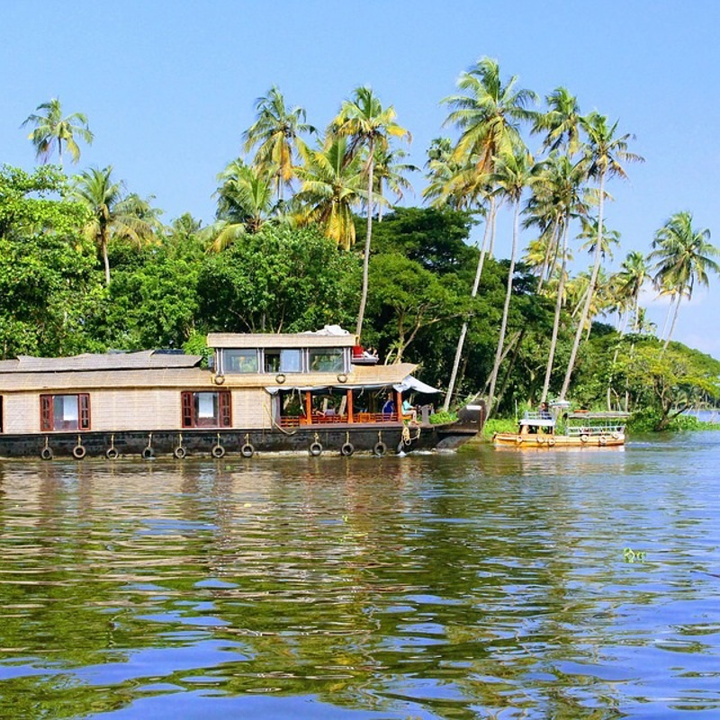 backwaters i kerala