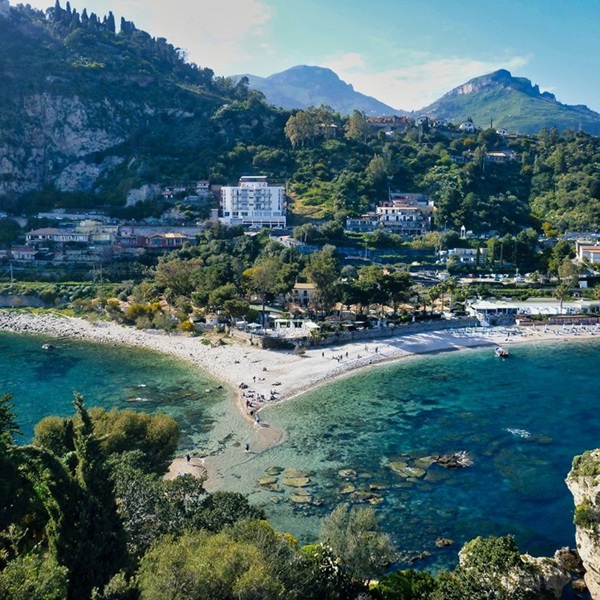 Isola-Bella-Taormina