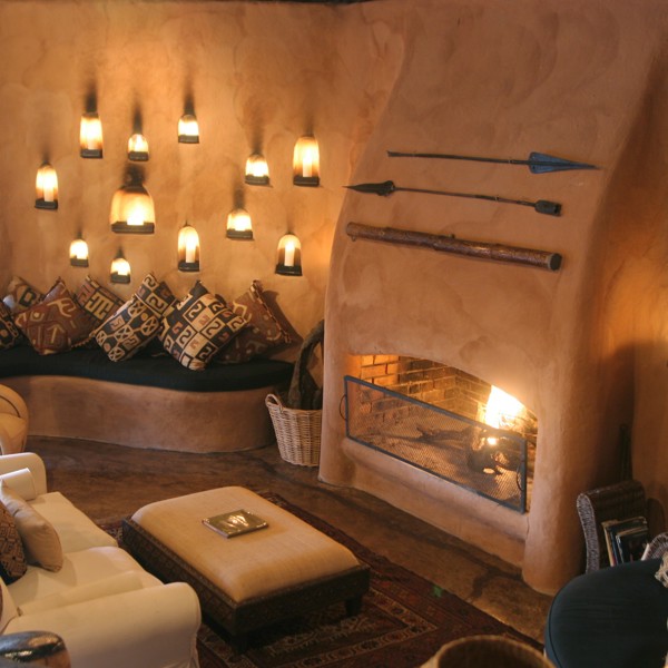 Hygge ved pejsen, Garonga Safari Camp, Sydafrika
