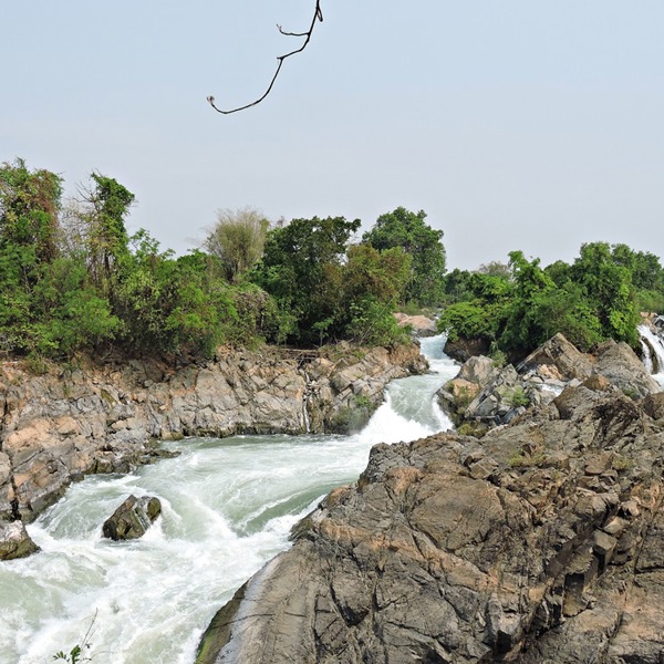 Der er gang i floden ved Si Phan Don i det sydlige Laos