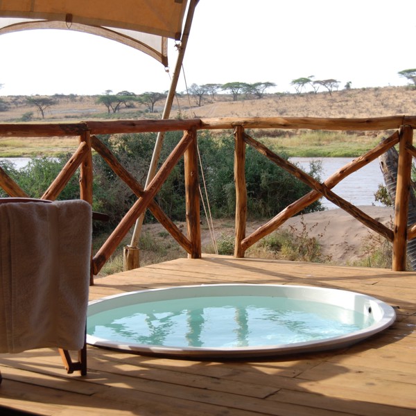 Egen plungepool på Elephant Bedroom Camp, Kenya