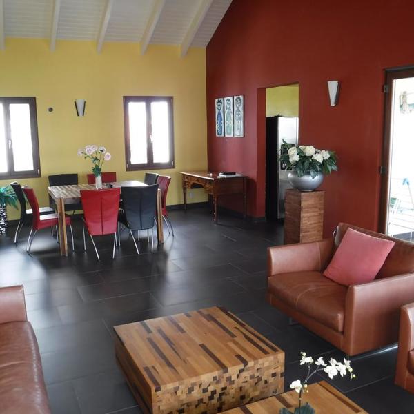 Stue i en af hotellets suiter