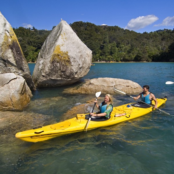 Split Apple Rock, Abel Tasman National Park Nelson, New Zealand