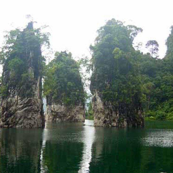 Flotte bjerge, Khao Sok, Thailand