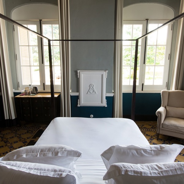 værelse med udsigt til haven