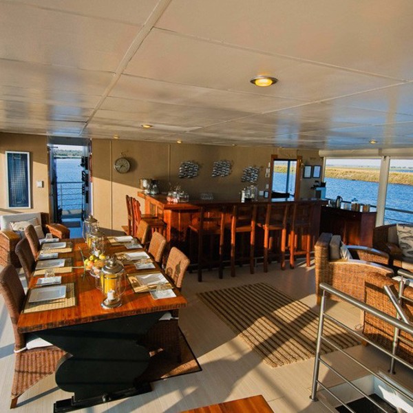 Spiseområdet på Pride of Zambezi, Botswana