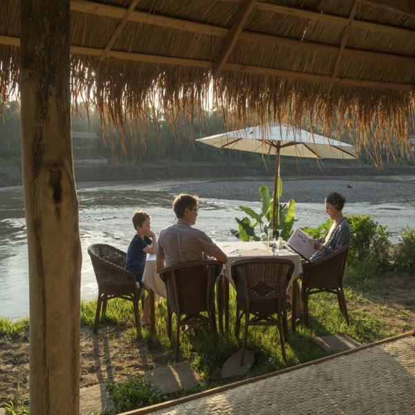 My Dream Boutique ligger ned til floden