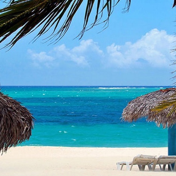 hvid sandstrand og all-inclusive