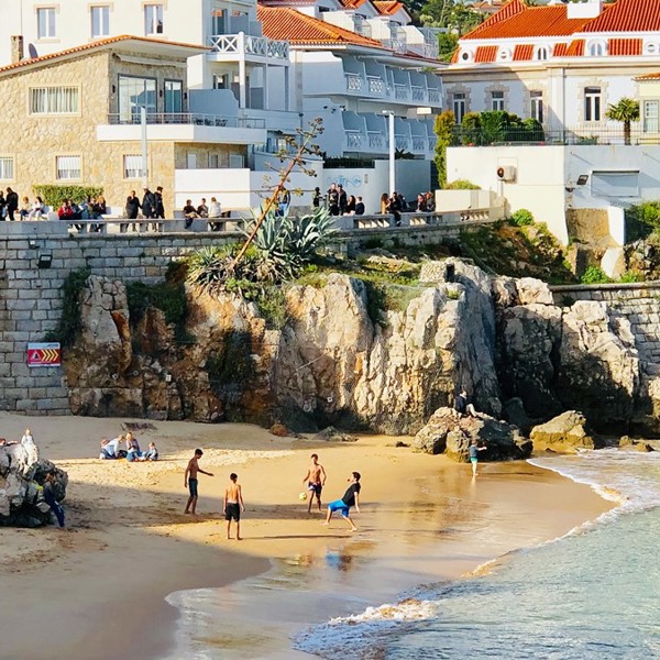 Strand midt i Cascais