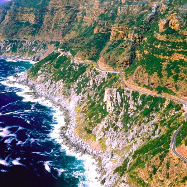Barsk kyststrækning ved Chapman Peak, Cape Town, Sydafrika.