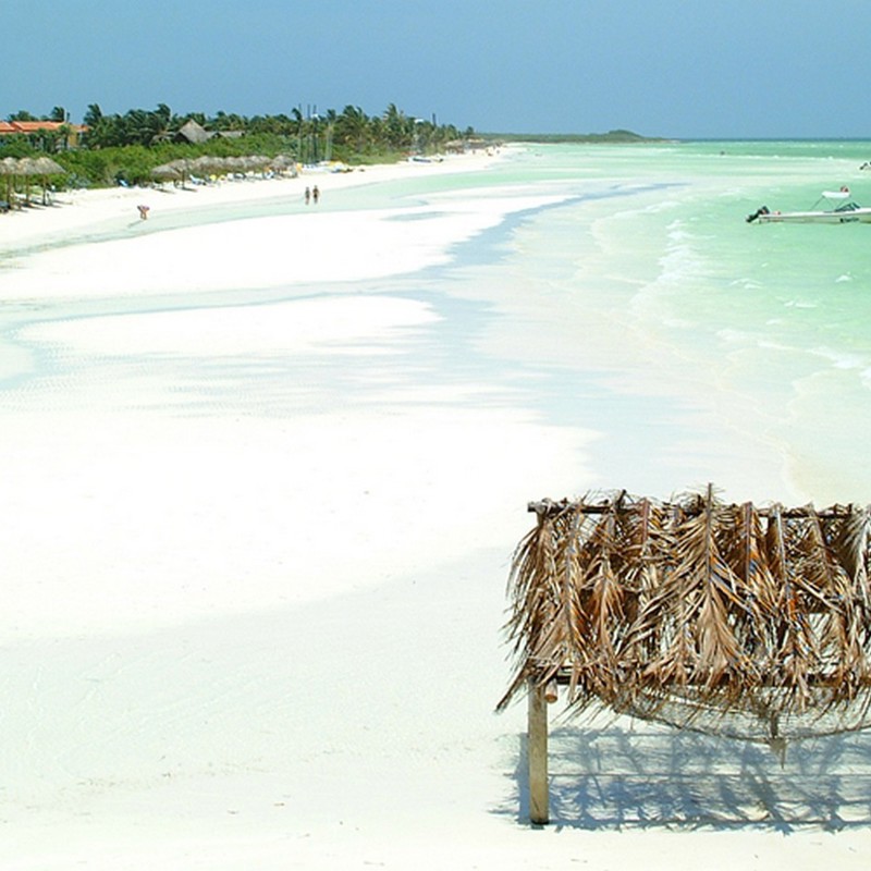 cayo guillermo strand