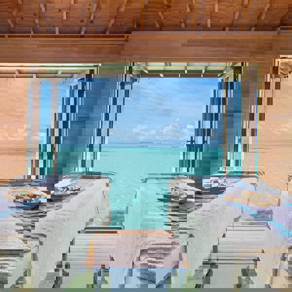 Udsigten er dejlig når man får spa behandling på Conrad Ringali Island. Maldiverne